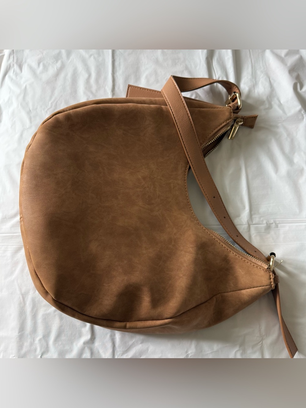 Everyday Tan Shoulder Hobo Bag with Gold Hardware